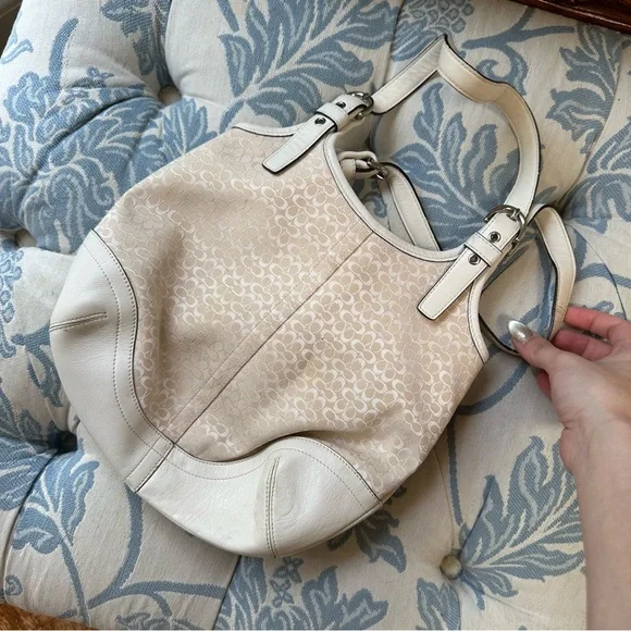 Coach Vintage Soho CC Signature Logo & Leather Shoulder Bag 7025 - Picture 3 of 17